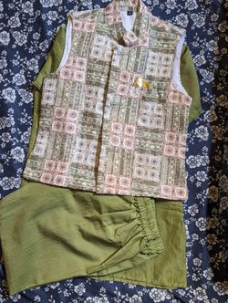 Festive Ethnic Set With Vest