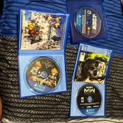 3 PS4 Games 