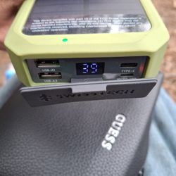 $20 Swiss Tech Solar Charging Block And Wall Charged 