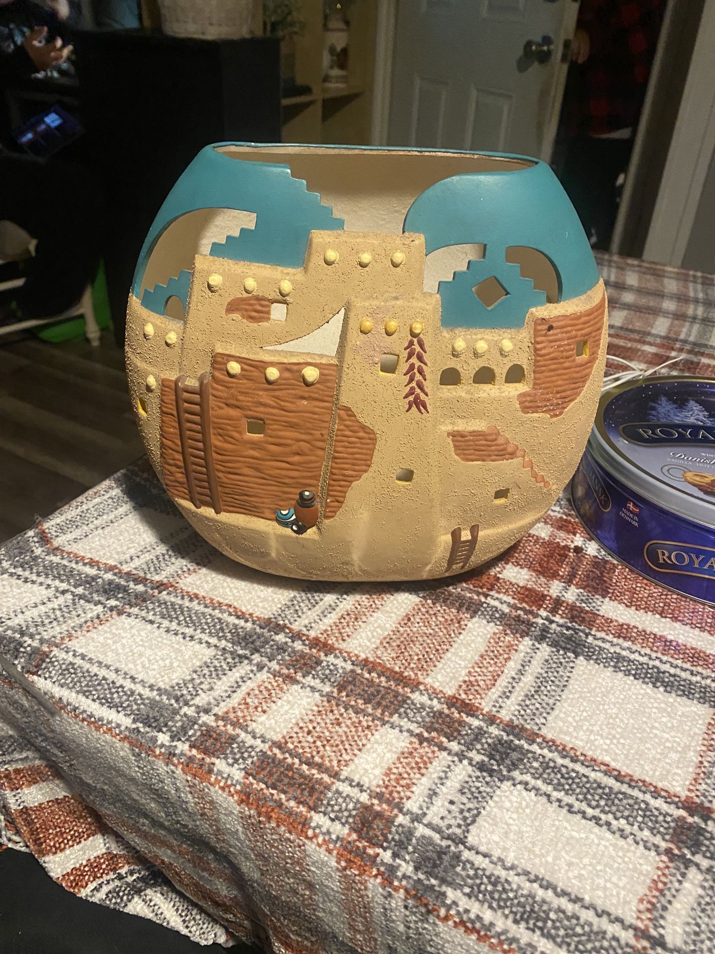 Two-Tone Turquoise and Cream vase Lamp