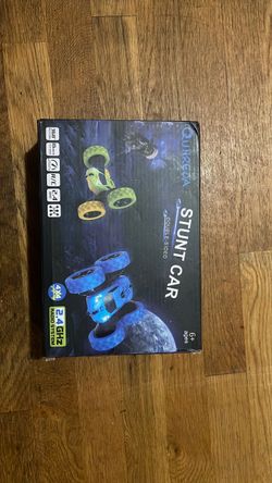 Qunreda Double-Sided RC Stunt Car