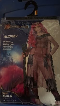 Audrey descendants 3 costume