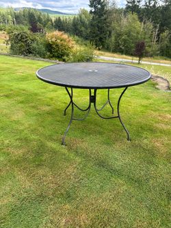 Wrought Iron Patio Table 4’
