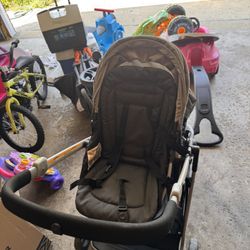 Stroller 