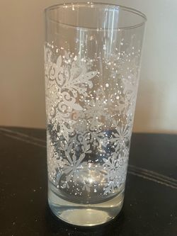3 winter glasses, great condition.