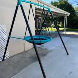 Children’s Outdoor Swing