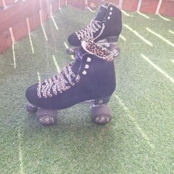 Cheetah print Light Up Wheel skates