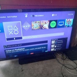 50 Inch Emerson TV With PS4 Slim 