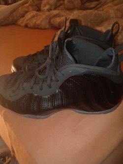 All black foams