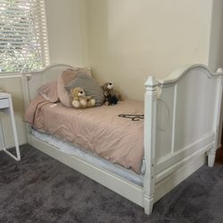 2 Twin Beds No Mattress Real And Good Quality Wood 