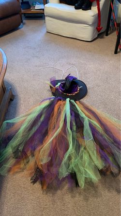Little girls witch costume