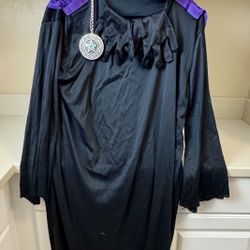 Kids costume emperor of evil