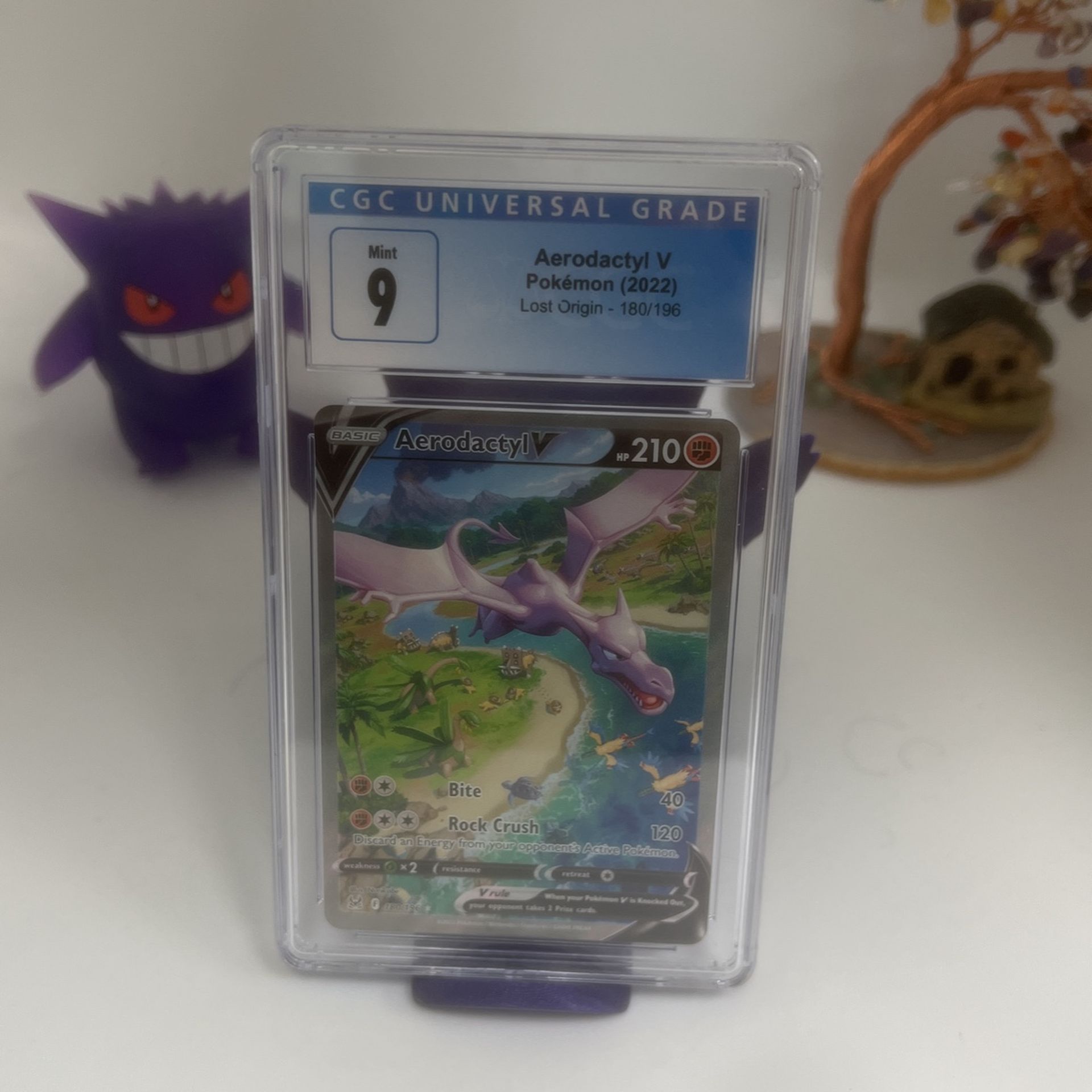 Aerodactyl V Alt Mint 9