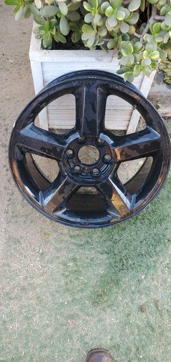 Chevy Silverado Rim