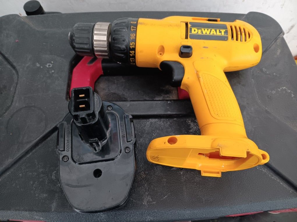 Dewalt Drill 