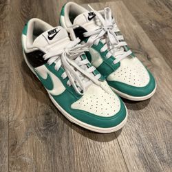 Nike Dunk Low Celtics Stadium Green Women’s Size 9