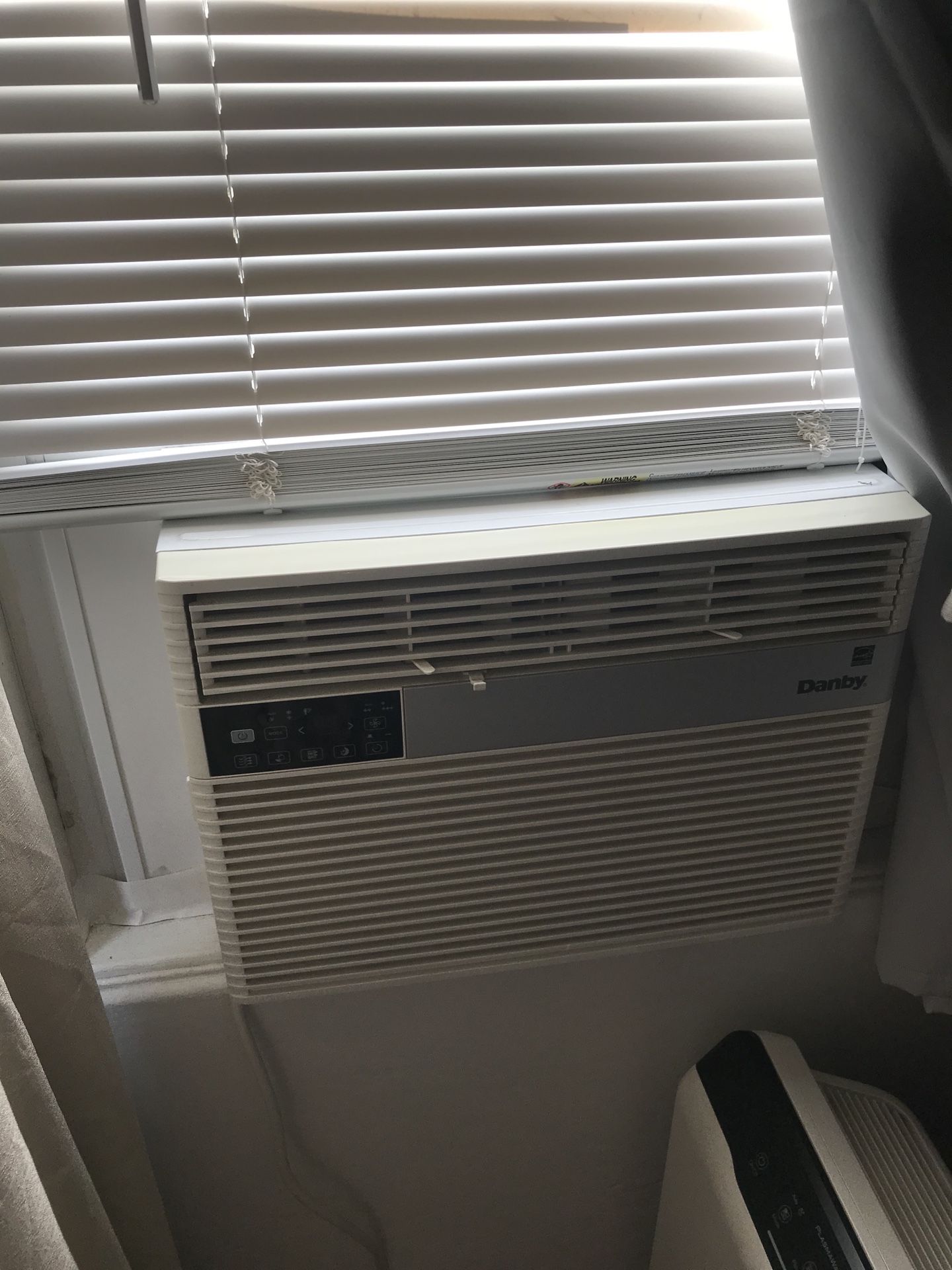 Danby DAC080BEUWDB (Costco) Air Conditioner