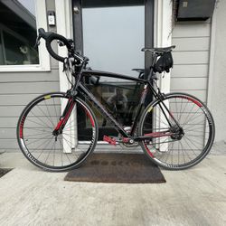 Specialized Allez Road Bike L 58”