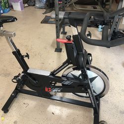 Exercise Bike Schwinn IC Pro