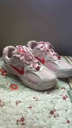 Nike “valentines day”  v5 RNR