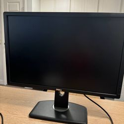 Monitor For Sale In Excellent Condition 