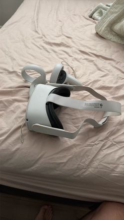 Meta Quest 2 VR Headset with Controllers