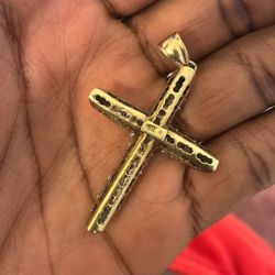 10k-417-natural Diamonds 