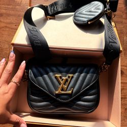 Authentic Louis Vuitton 