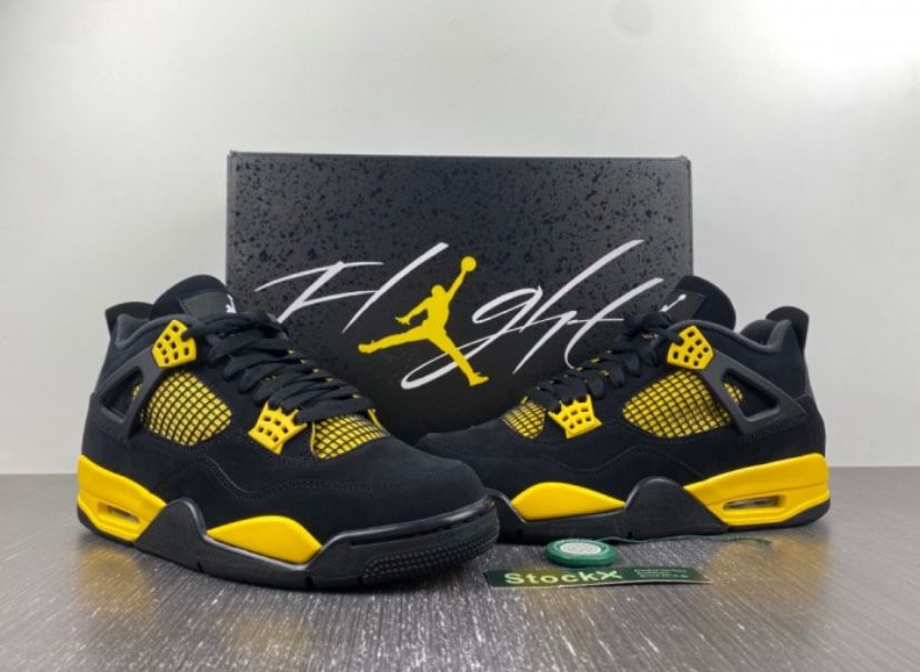 Jordan 4s