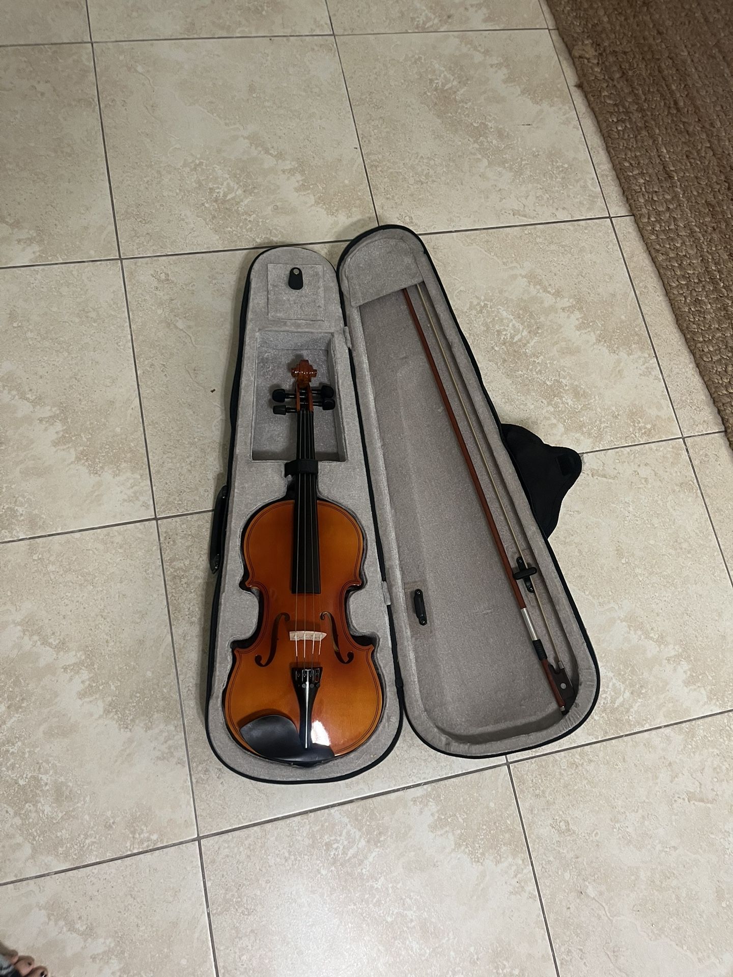 4/4 violin