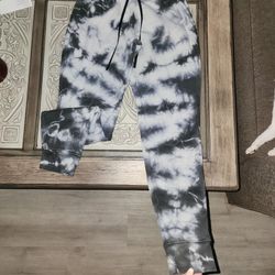 Lululemon Joggers NEW