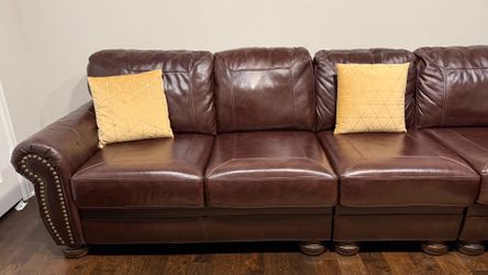 4 Piece Brown Leather Sectional in Great Condition