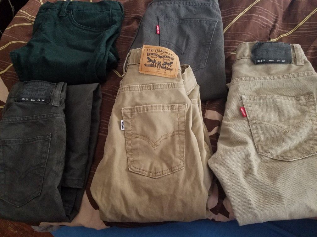 Boys size 8