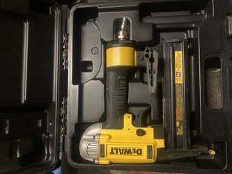 Dewalt staple gun