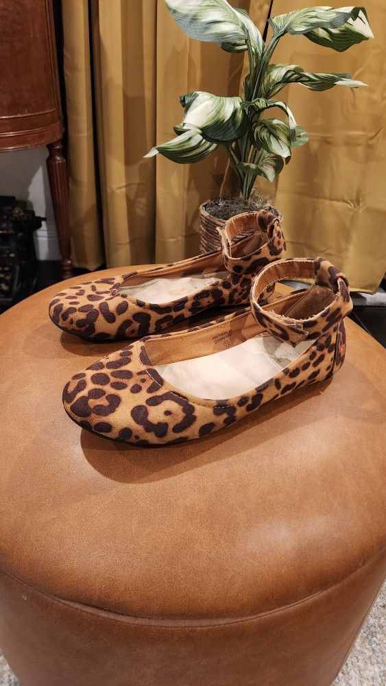 Cheetah Print Womens Flats