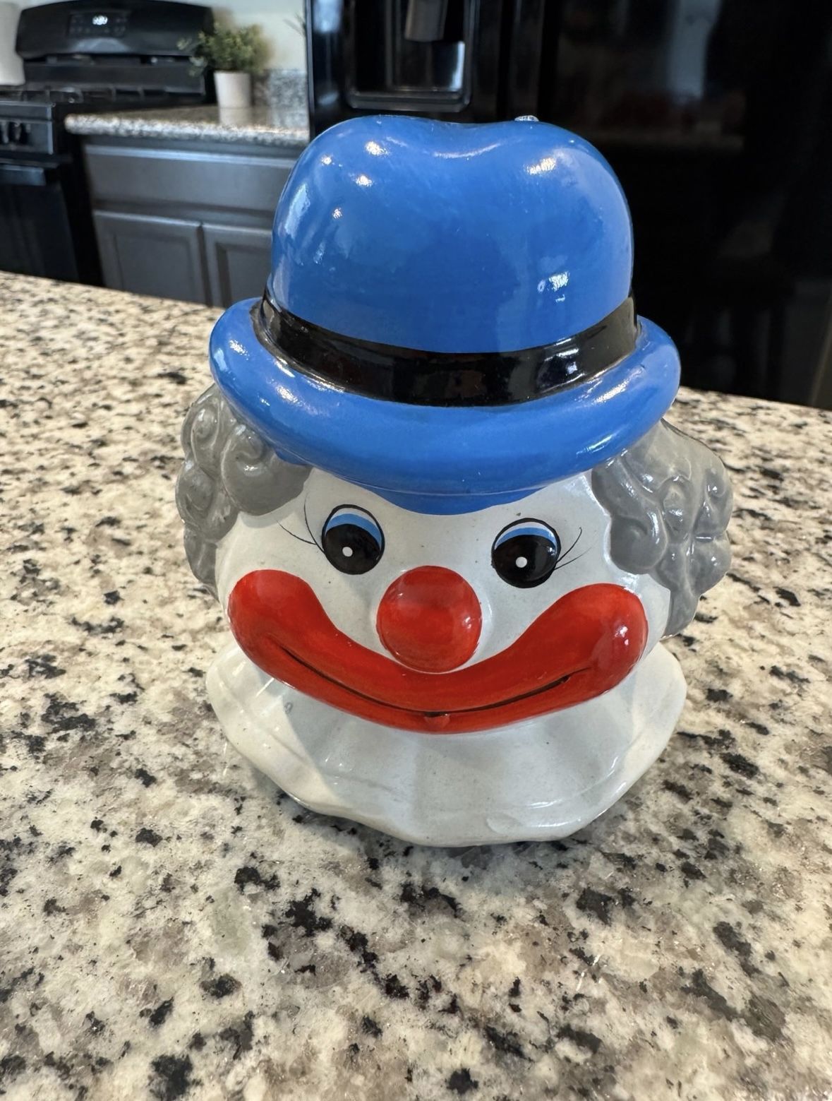 Vintage CLOWN Piggy BANK Ceramic Head Smiling Face Circus 8” x 9” Taiwan