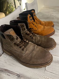 Men’s 10.5 leather work or hiking boots