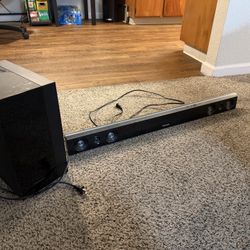 Used Samsung Soundbar & Woofer