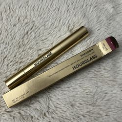 Hourglass Phantom Volumizing Glossy Balm ~ impulse 130