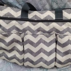 SKIP HOP DUO SIGNATURE DIAPER BAG 