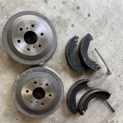 1999 To 2006 GMC Sierra Rear Brake Drums