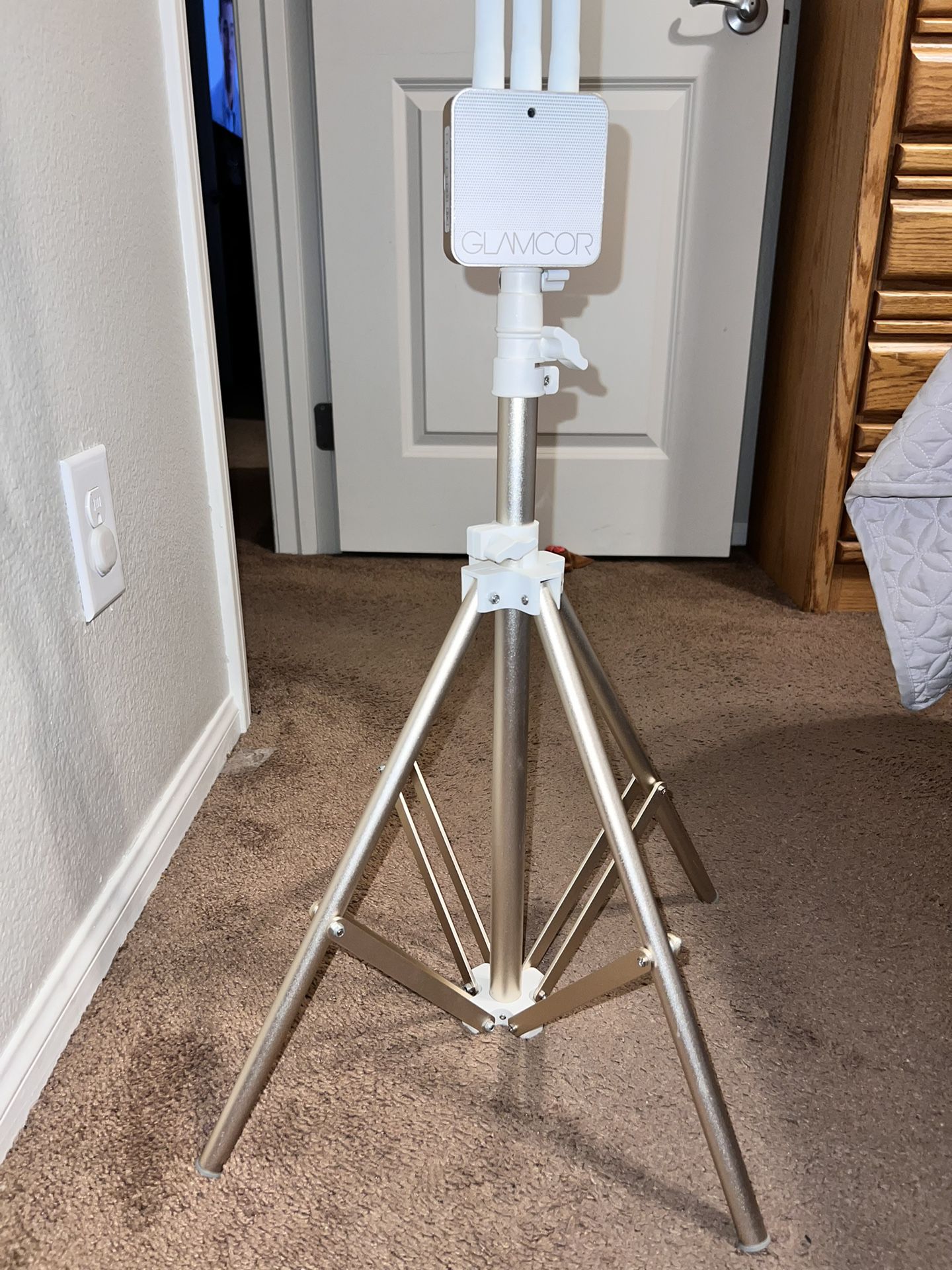 GLAMCOR lights With Tripod Stand