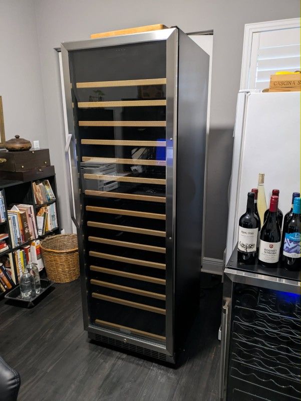 Wine Rack,like new.