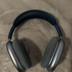 AirPods Max (like new)