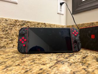 Super Mario OLED Switch + DBRAND SKIN + 512gb MicroSD