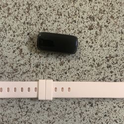 Fitbit Luxe