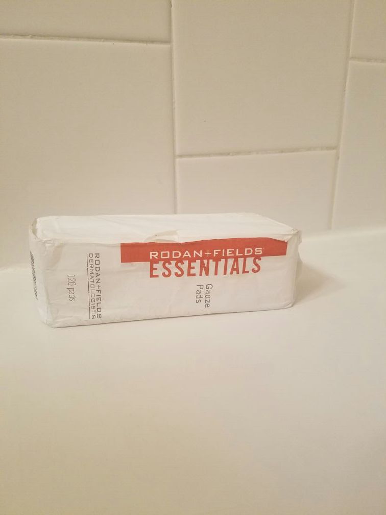 Rodan+Fields Gauze Pads $15