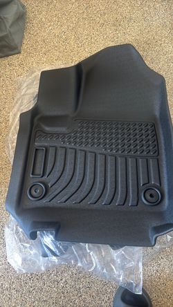 Black Molded Rubber Car Floor Mat
