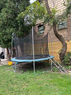Trampoline