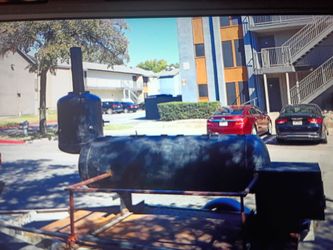 Barbecue smoker